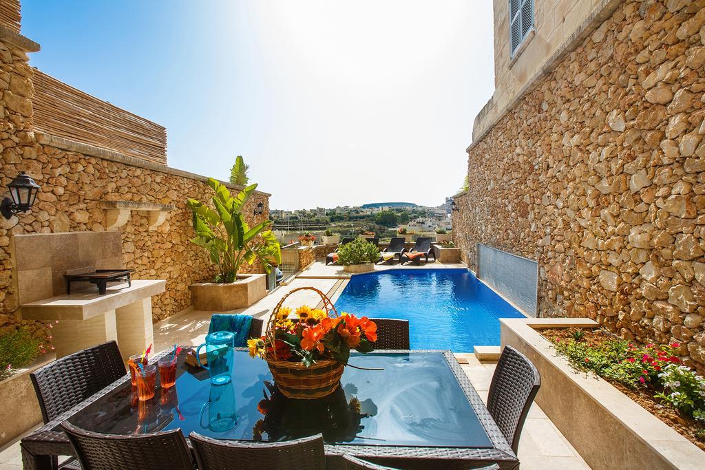 Carini Farmhouses Gharb  Ruang foto