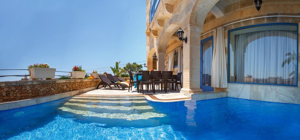 Carini Farmhouses Gharb  Bagian luar foto